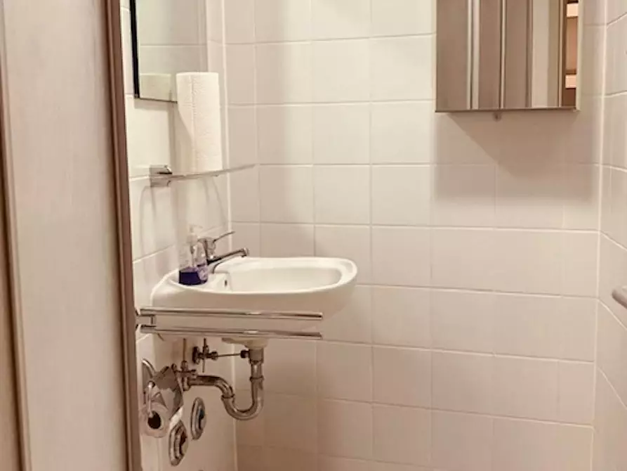 Immagine 4 di Appartamento in affitto  in Alte Jakobstraße a Berlin