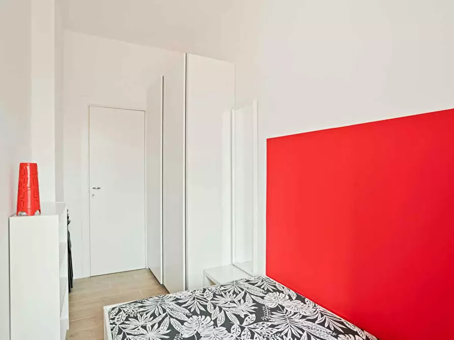 Immagine 1 di Camera in affitto  in Viale Legioni Romane a Milano