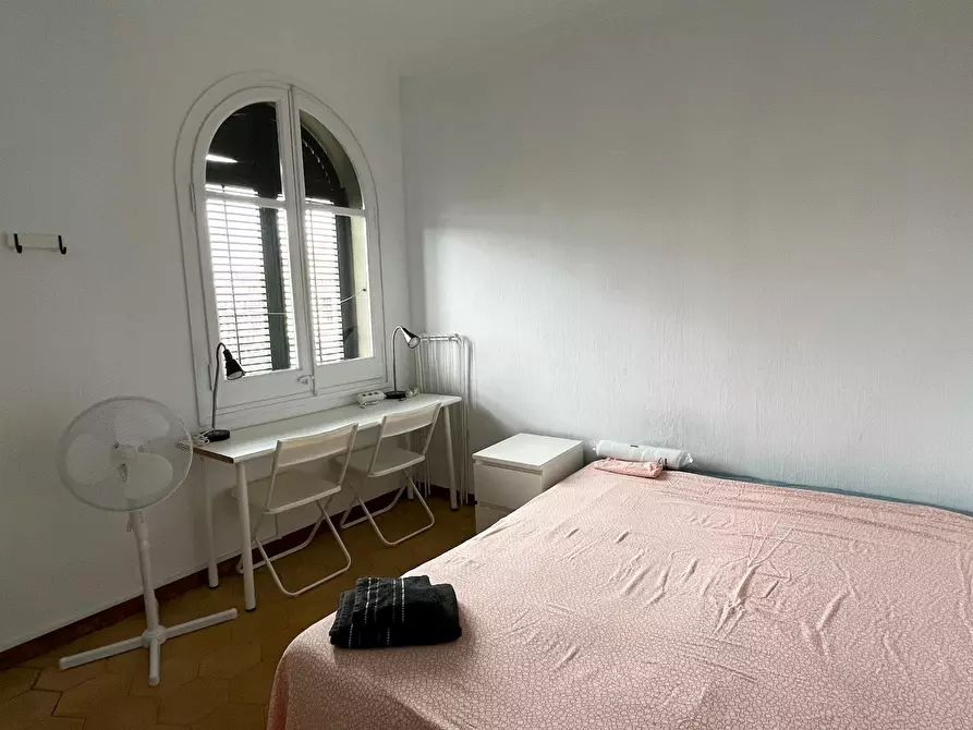 Immagine 2 di Camera in affitto  in Carrer de Muntaner a Barcelona