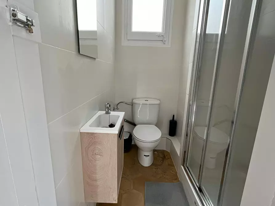 Immagine 6 di Camera in affitto  in Carrer de Muntaner a Barcelona