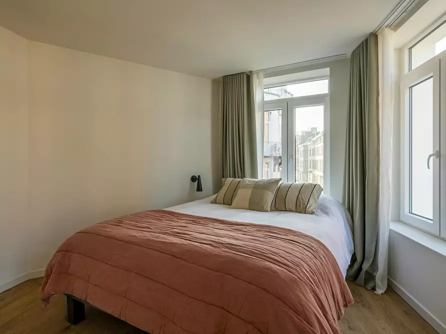 Immagine 9 di Appartamento in affitto  in Rue Souveraine a Ixelles