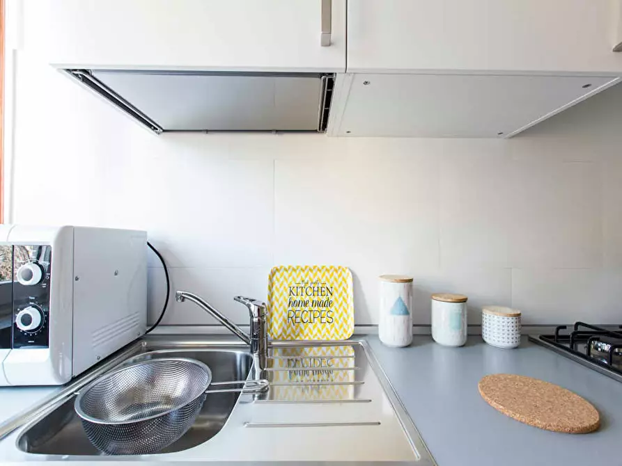 Immagine 9 di Camera in affitto  in Via Pasquale Fornari a Milano