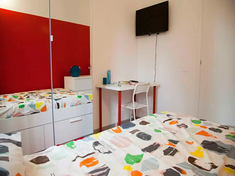 Immagine 1 di Camera in affitto  in Via Conca del Naviglio a Milano