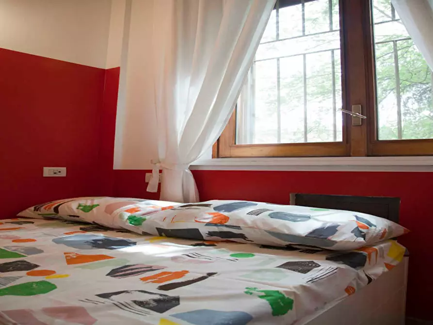 Immagine 2 di Camera in affitto  in Via Conca del Naviglio a Milano