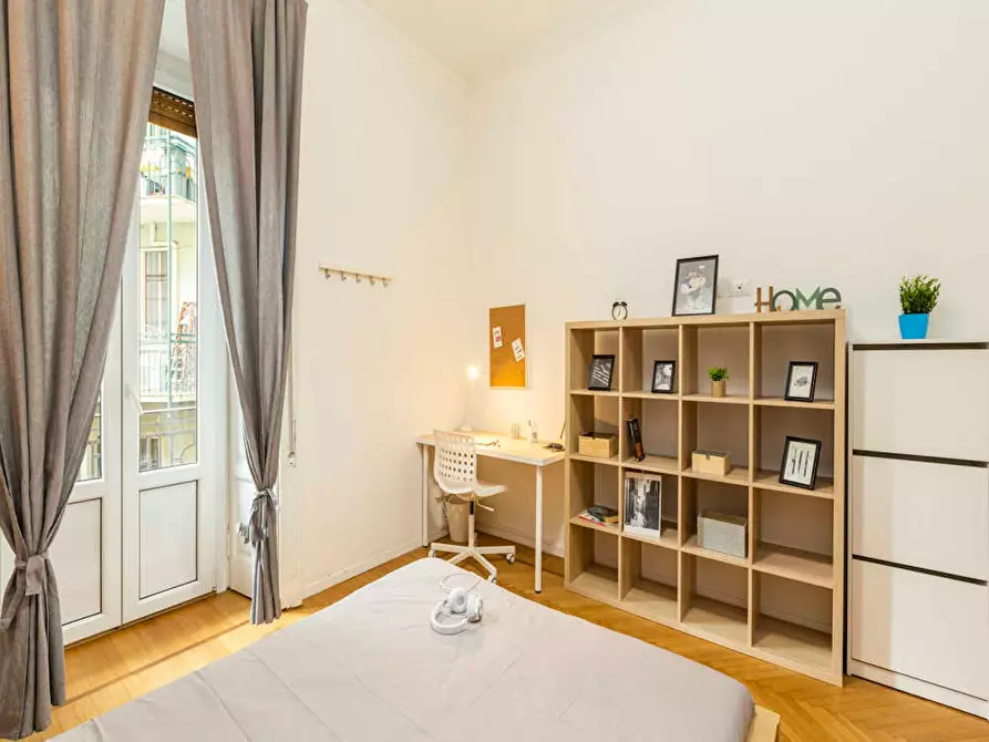 Immagine 5 di Camera in affitto  in Piazza Maria Adelaide di Savoia a Milano