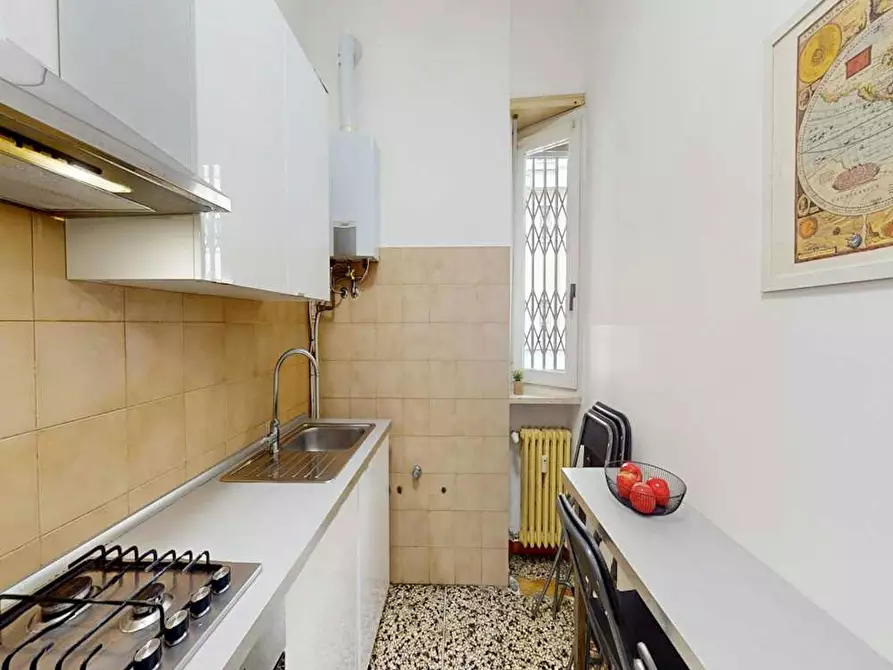 Immagine 6 di Camera in affitto  in Via Anco Marzio a Milano