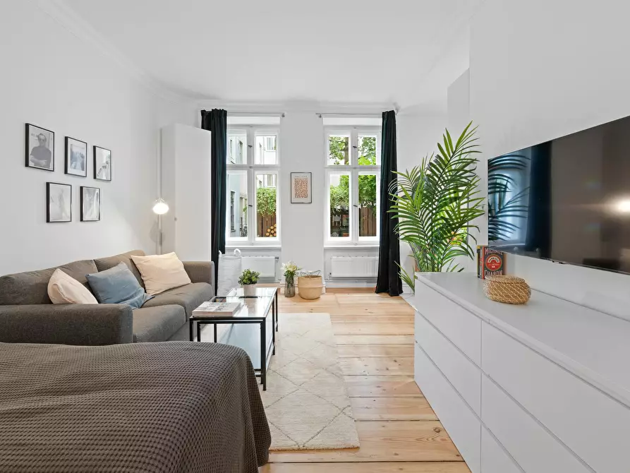 Immagine 2 di Appartamento in affitto  in Gaudystraße a Berlin