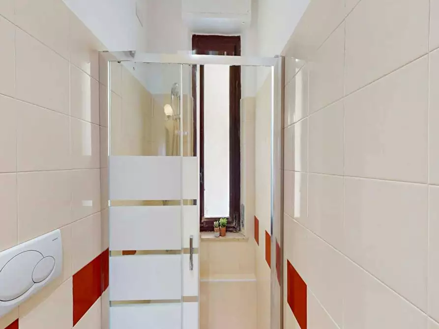 Immagine 10 di Camera in affitto  in Via Giuseppe Meda a Milano