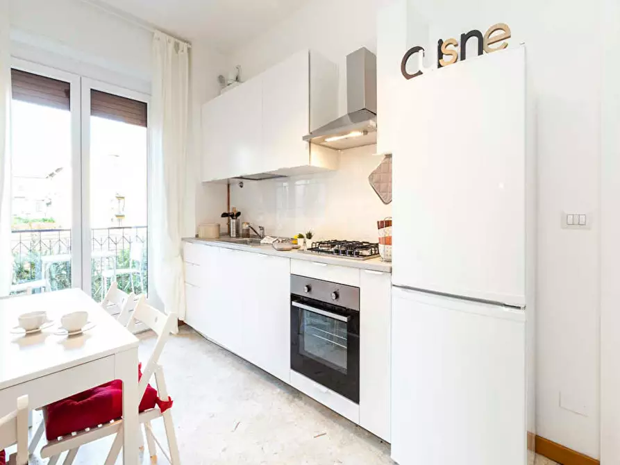 Immagine 10 di Camera in affitto  in Via Comelico a Milano