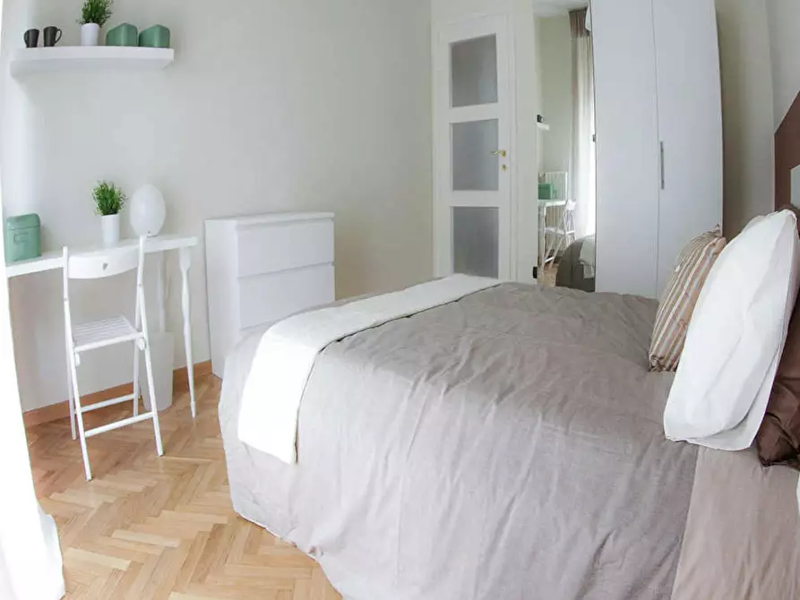 Immagine 4 di Camera in affitto  in Viale Brianza a Milano