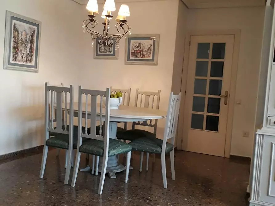 Immagine 3 di Camera in affitto  in Avinguda d'Aragó a Valencia