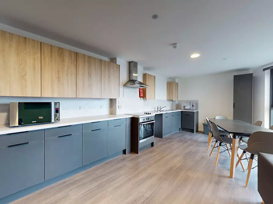 Immagine 4 di Camera in affitto  in White Friars Lane a 