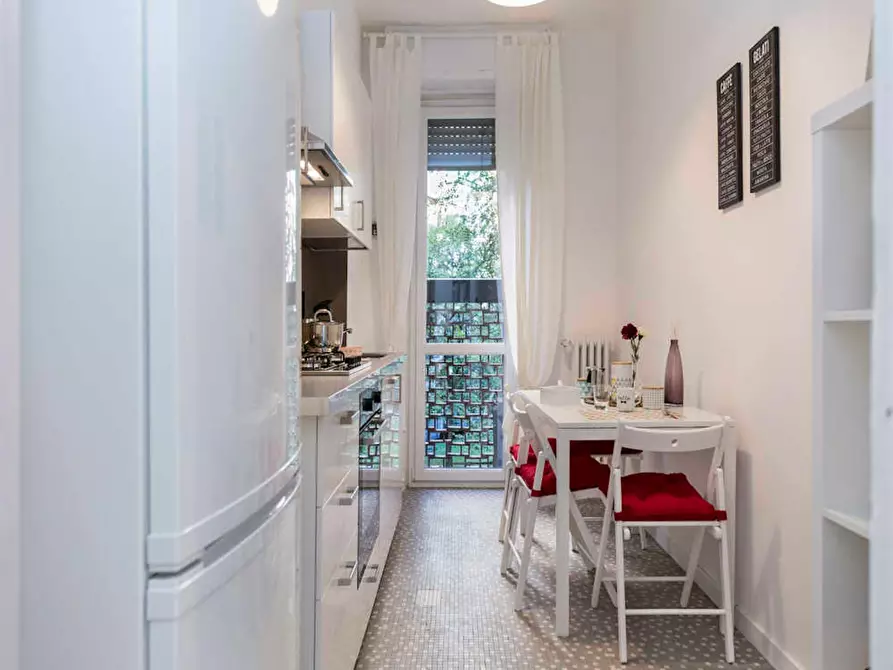 Immagine 7 di Camera in affitto  in Via dei Mandorli a Buccinasco