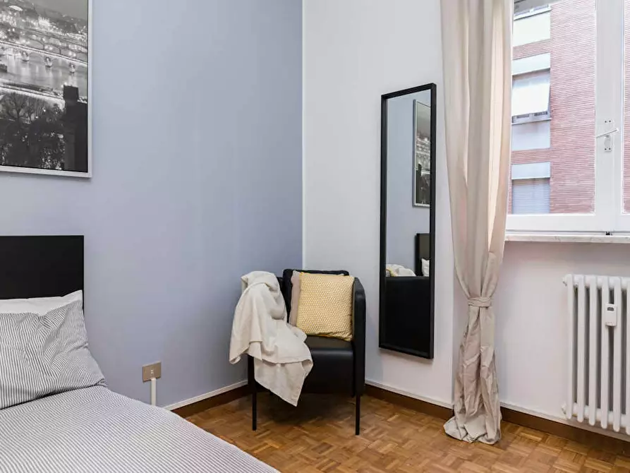 Immagine 6 di Camera in affitto  in Via dei Mandorli a Buccinasco