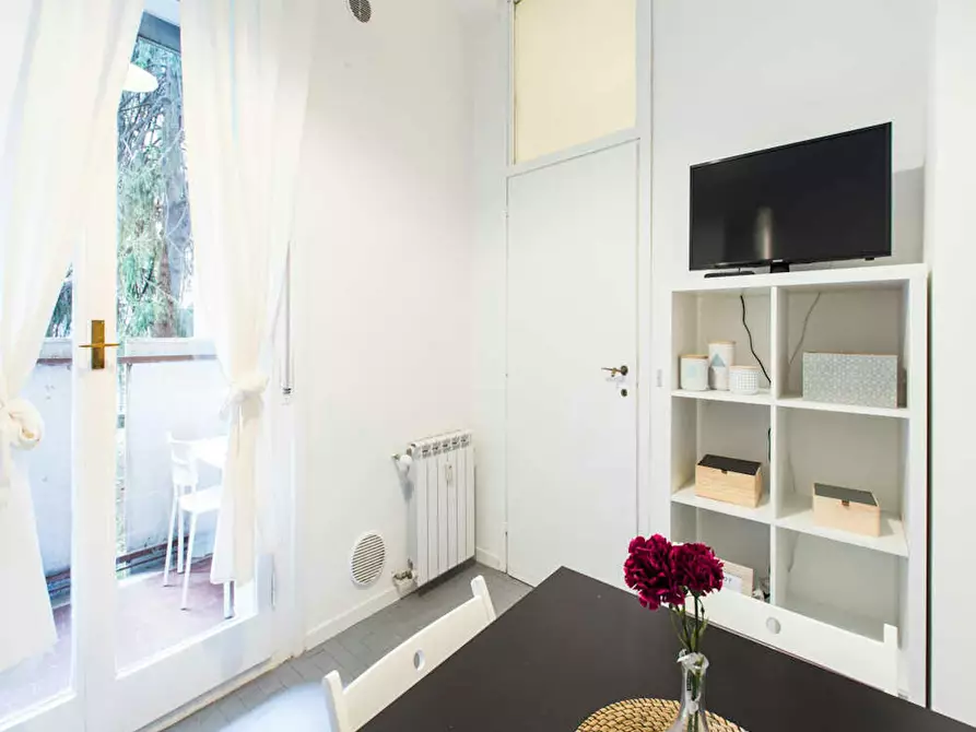 Immagine 9 di Camera in affitto  in Via Leone Tolstoi a Milano