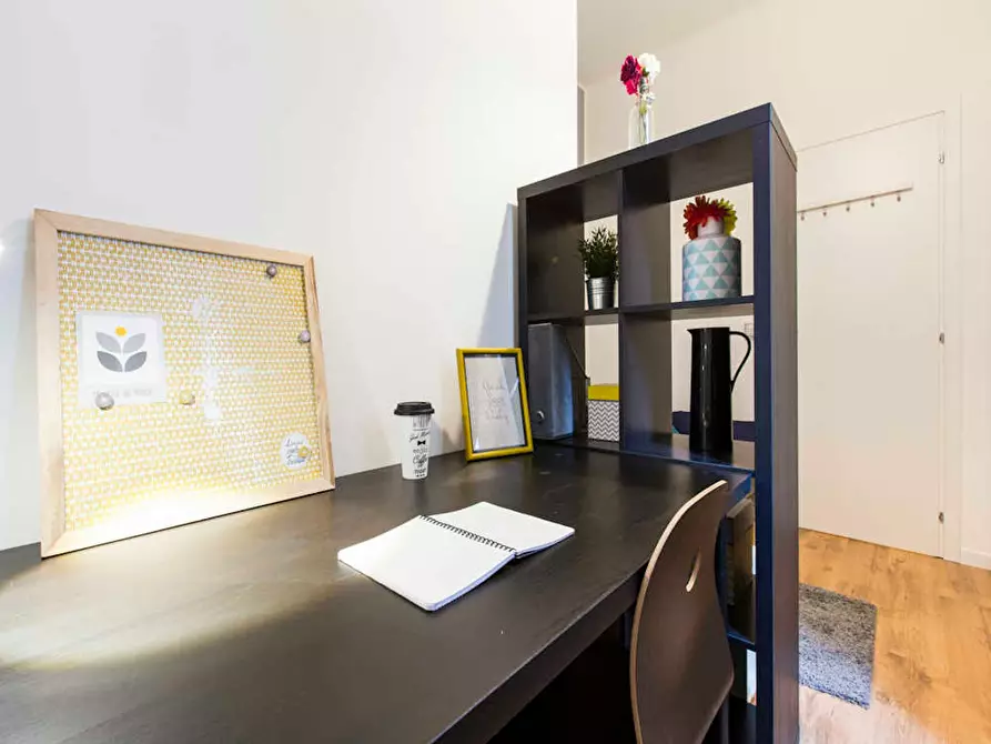 Immagine 4 di Camera in affitto  in Via Leone Tolstoi a Milano