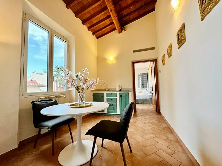 Immagine 4 di Appartamento in affitto  in Via Camillo Benso di Cavour a Firenze