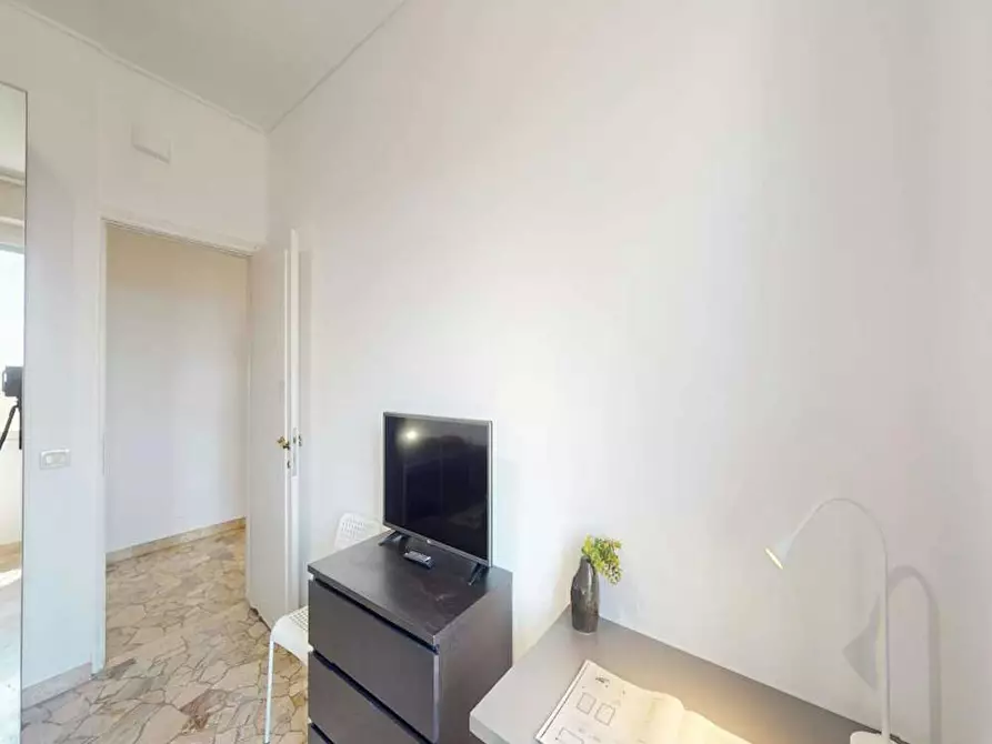 Immagine 6 di Camera in affitto  in Viale Molise a Milano