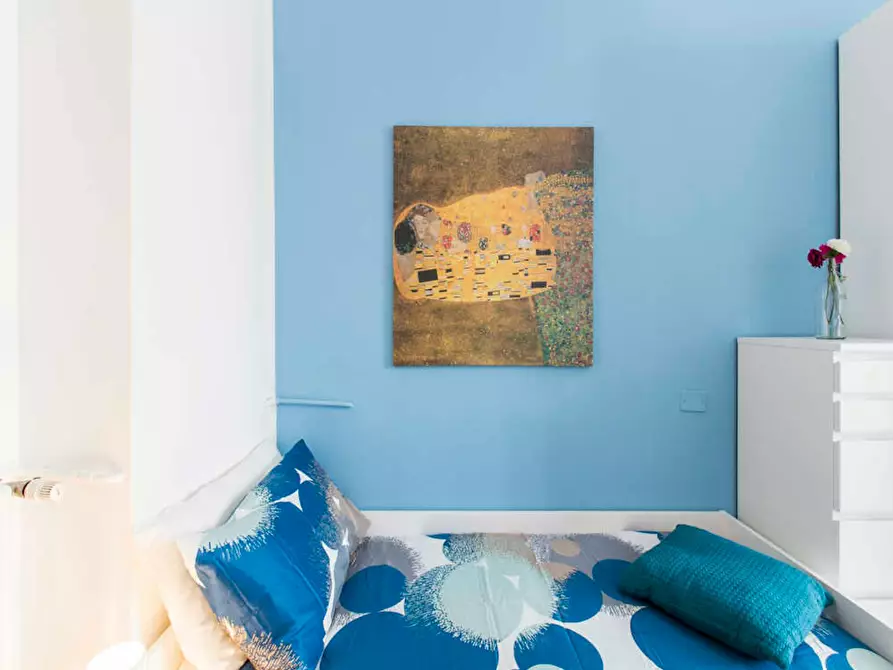 Immagine 1 di Camera in affitto  in Via Annunzio Cervi a Milano