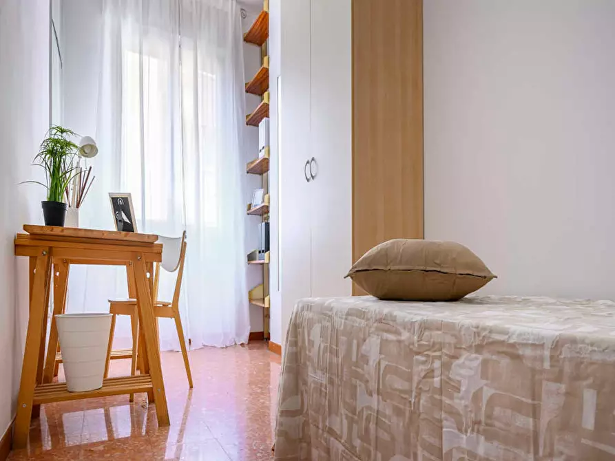 Immagine 3 di Camera in affitto  in Via Giovanni Battista Soresina a Milano