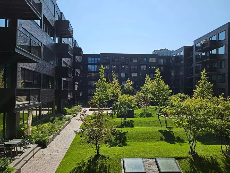 Immagine 9 di Appartamento in affitto  in George-Stephenson-Straße a Berlin