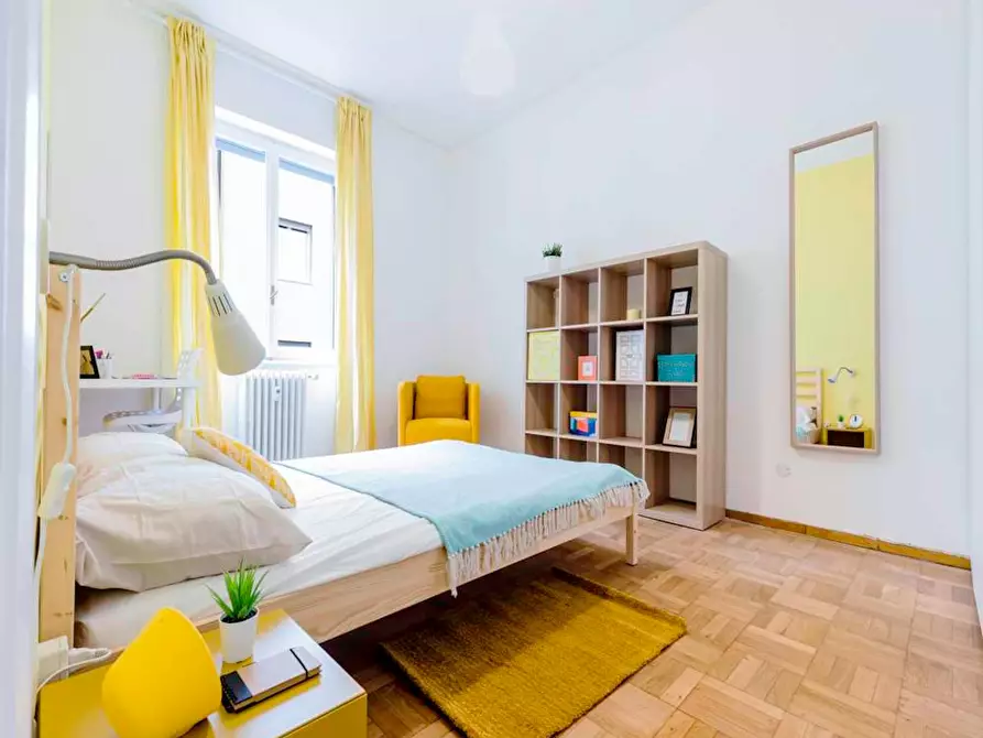 Immagine 2 di Camera in affitto  in Via Amatore Sciesa a Milano