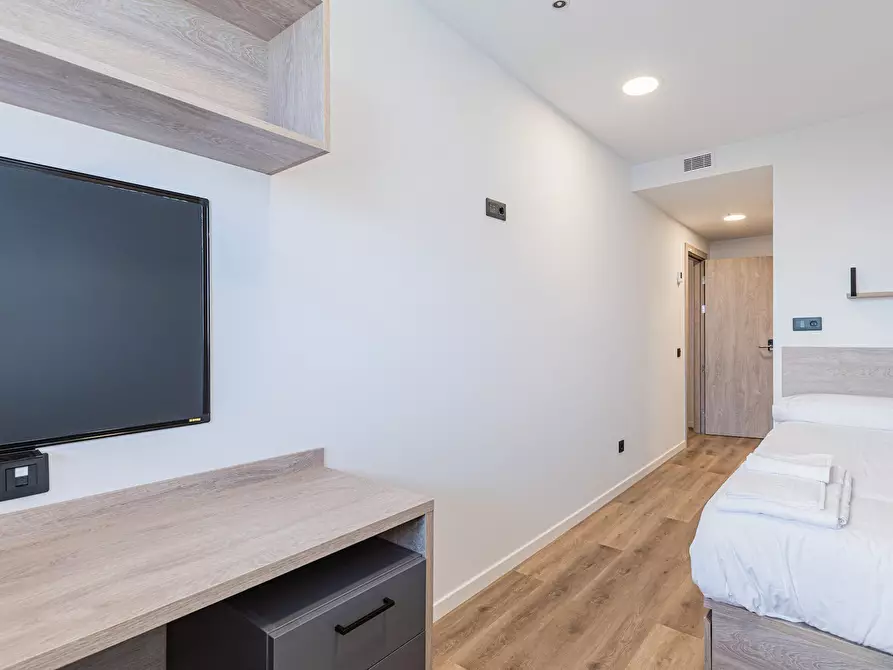 Immagine 9 di Camera in affitto  in Avenida del Cardenal Herrera Oria a Santander