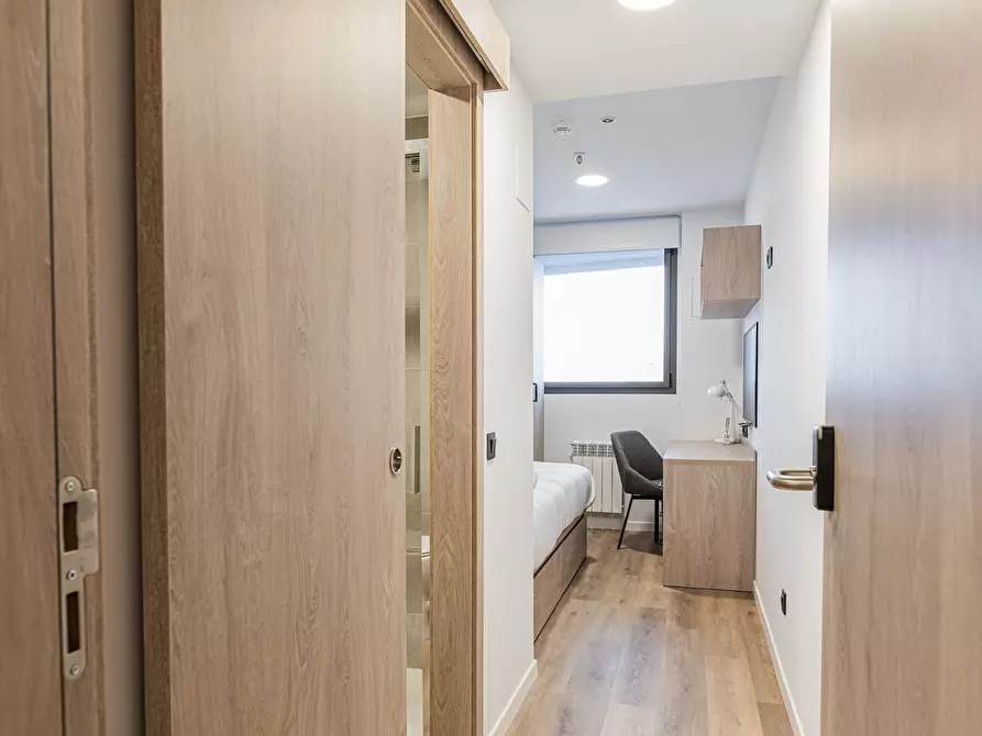 Immagine 3 di Camera in affitto  in Avenida del Cardenal Herrera Oria a Santander