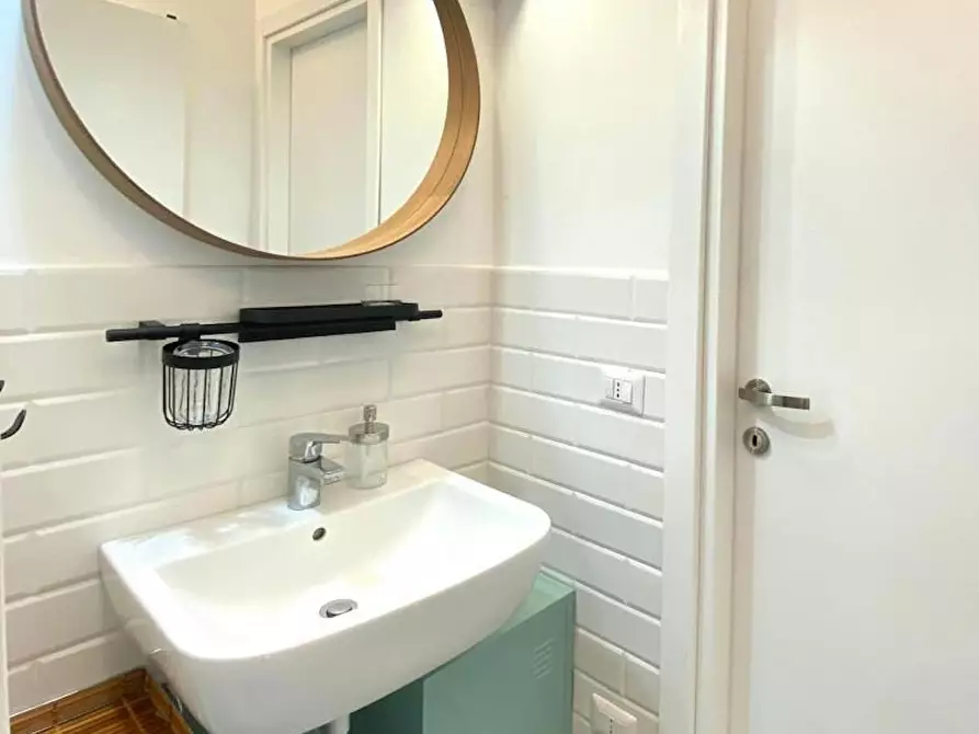 Immagine 9 di Appartamento in affitto  in Via Arcivescovo Romilli a Milano