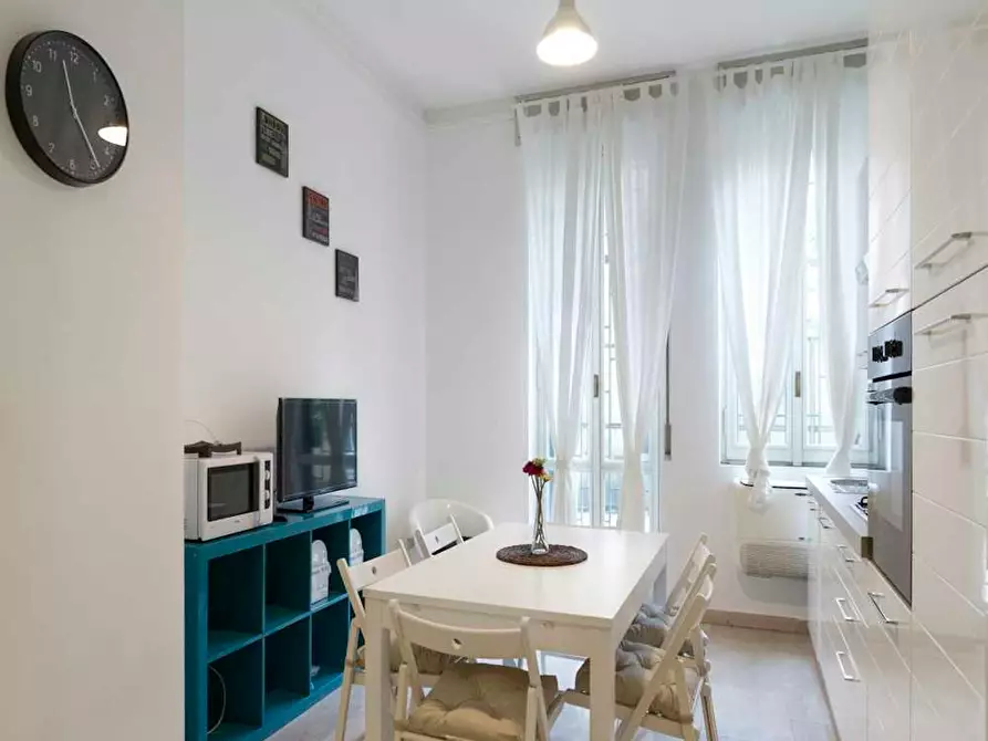 Immagine 10 di Camera in affitto  in Via Larga a Milano