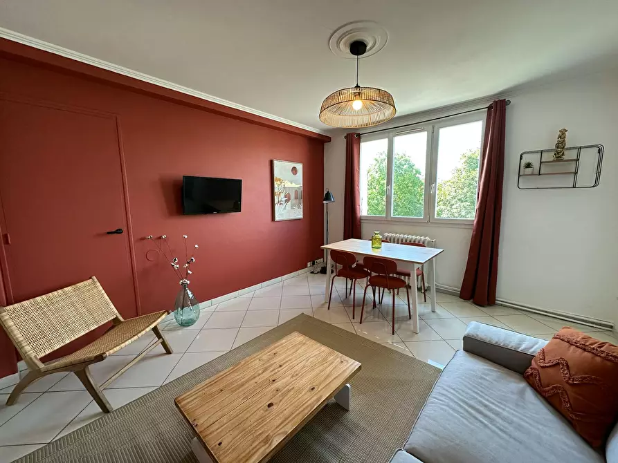 Immagine 1 di Camera in affitto  in Rue Alexander Fleming a Troyes