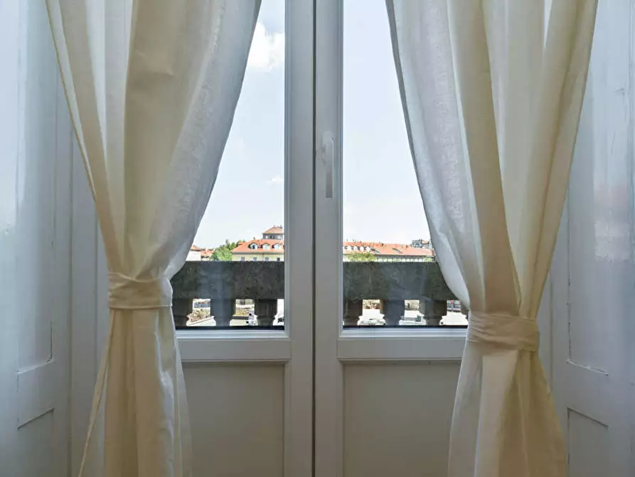 Immagine 10 di Camera in affitto  in Corso di Porta Romana a Milano