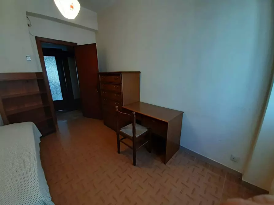 Immagine 7 di Camera in affitto  in Via Aurora a Reggio Di Calabria