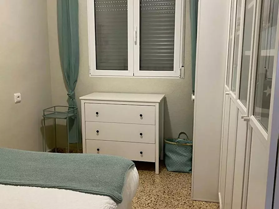 Immagine 3 di Camera in affitto  in Calle Méndez Núñez a Valencia