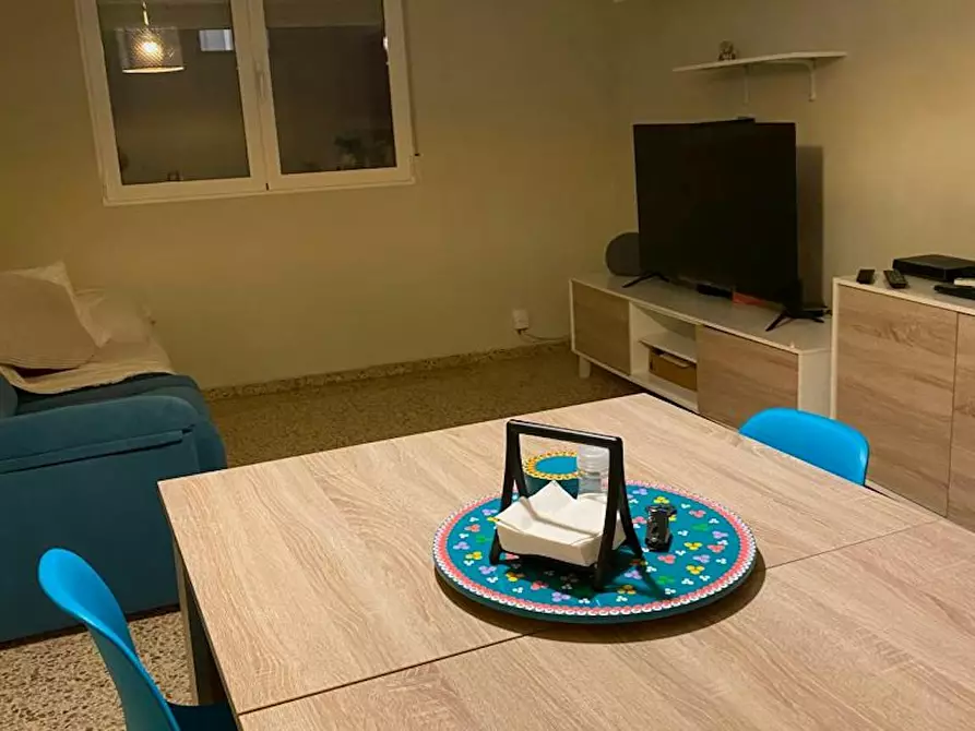 Immagine 10 di Camera in affitto  in Calle Méndez Núñez a Valencia
