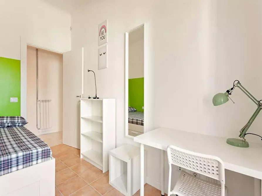 Immagine 1 di Camera in affitto  in Via Pantigliate a Milano