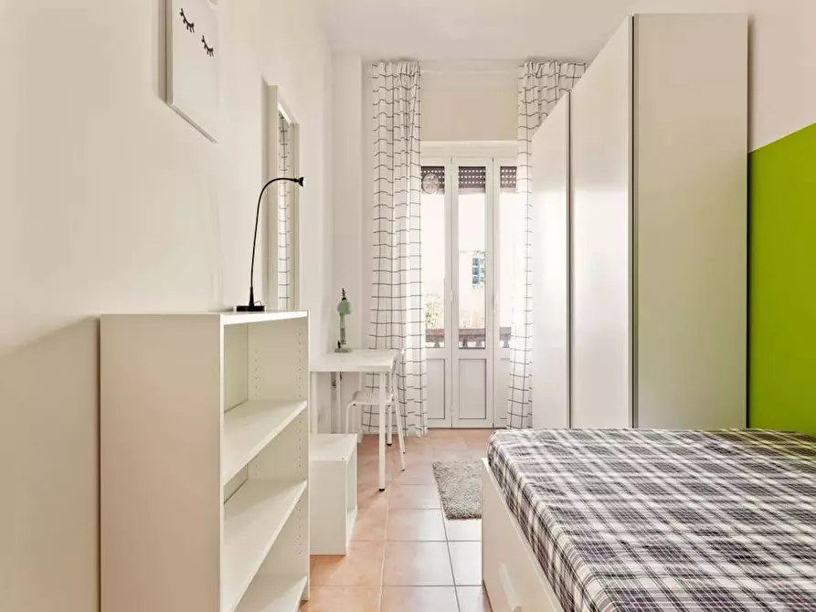 Immagine 3 di Camera in affitto  in Via Pantigliate a Milano