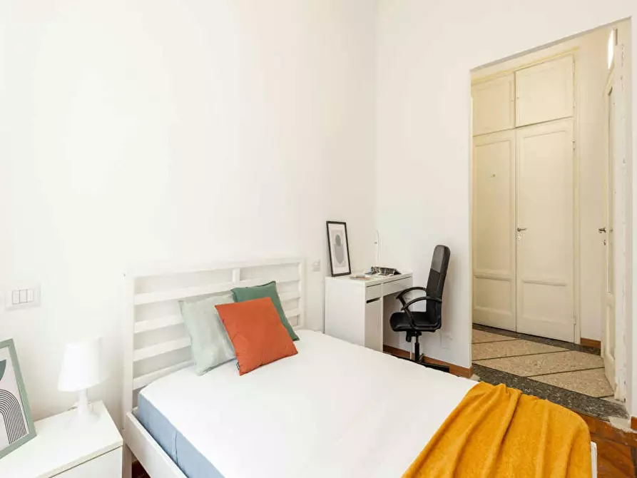 Immagine 3 di Camera in affitto  in Piazzale Susa a Milano