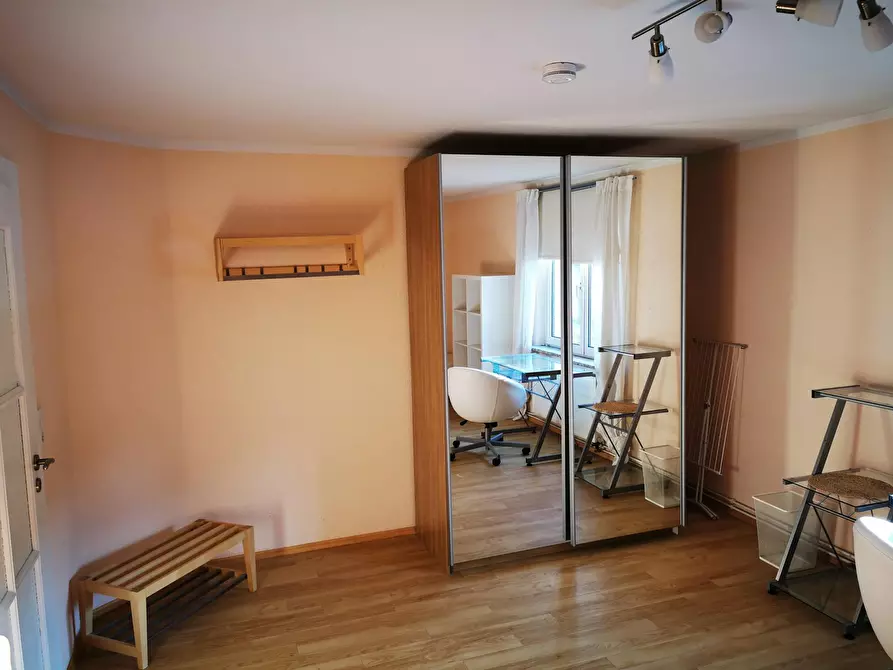 Immagine 6 di Camera in affitto  in Esslinger Straße a Frankfurt am Main
