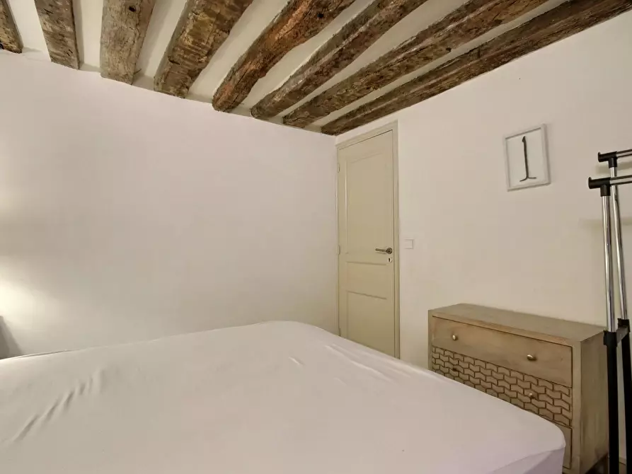 Immagine 9 di Appartamento in affitto  in Rue Saint-Martin a Paris 03