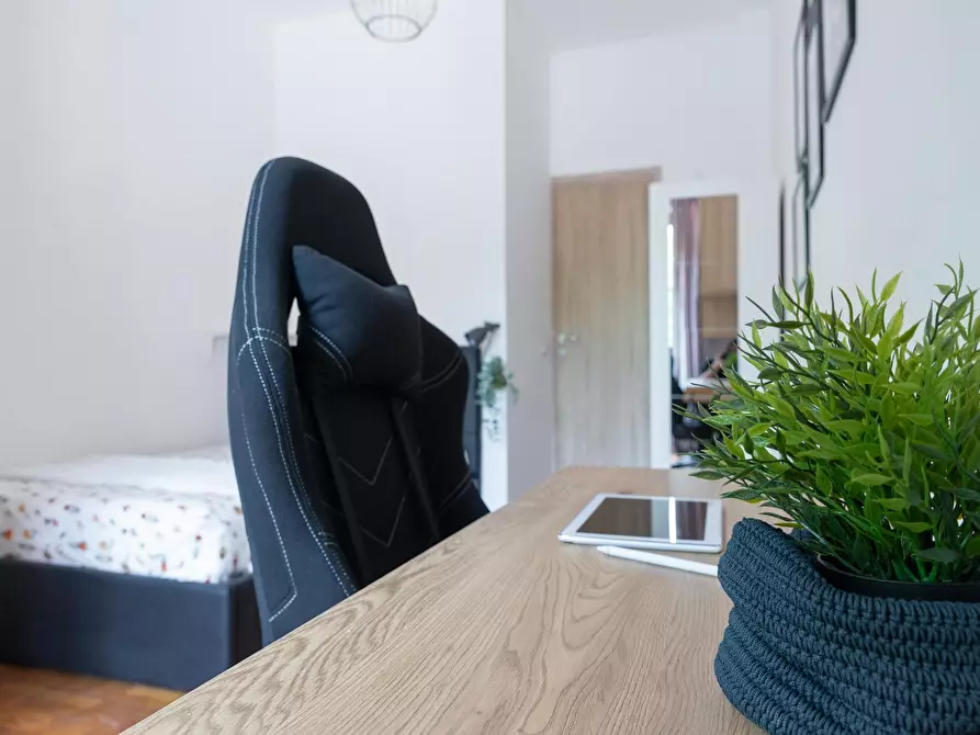 Immagine 10 di Camera in affitto  in Via Emilio Faà Di Bruno a Milano