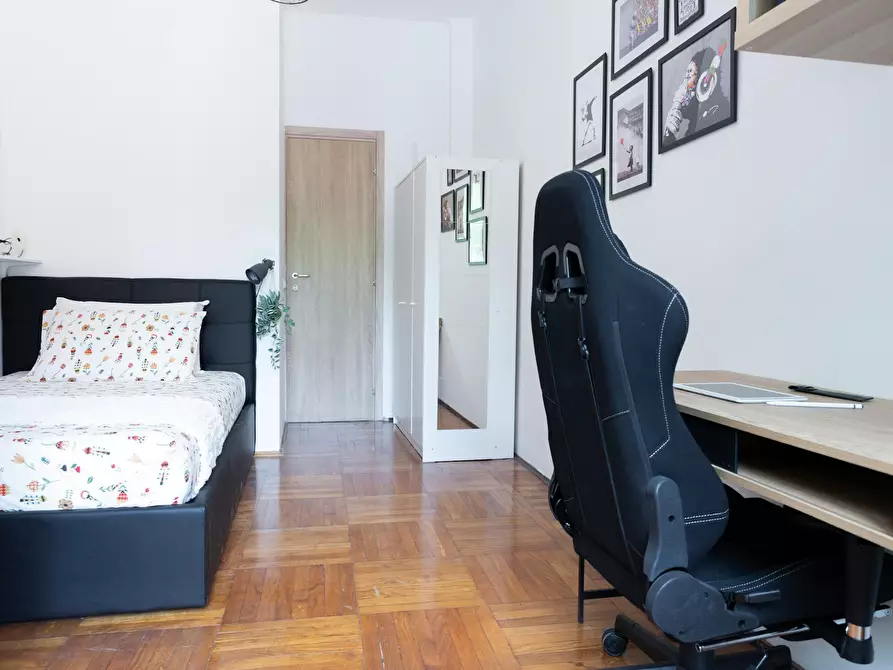 Immagine 8 di Camera in affitto  in Via Emilio Faà Di Bruno a Milano