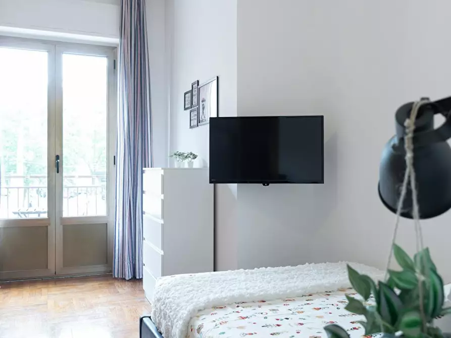 Immagine 4 di Camera in affitto  in Via Emilio Faà Di Bruno a Milano