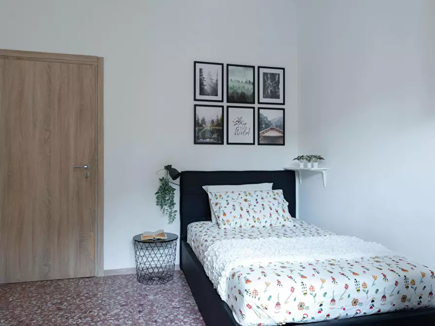Immagine 4 di Camera in affitto  in Via Emilio Faà Di Bruno a Milano
