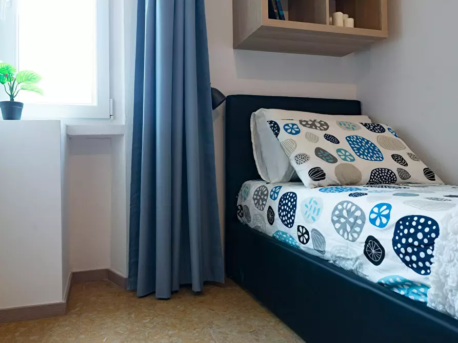 Immagine 6 di Camera in affitto  in Via Emilio Faà Di Bruno a Milano