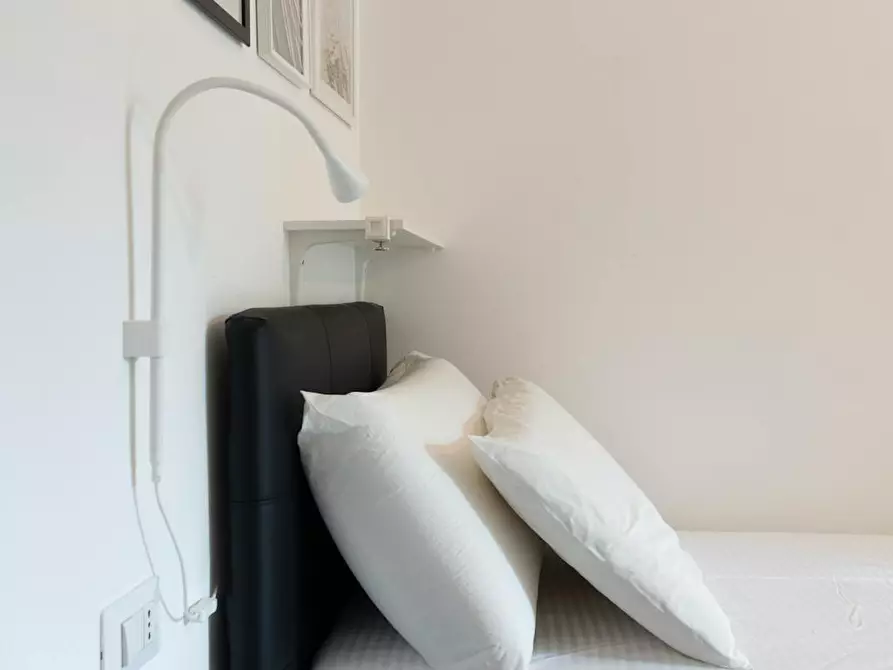 Immagine 2 di Camera in affitto  in Via Emilio Faà Di Bruno a Milano