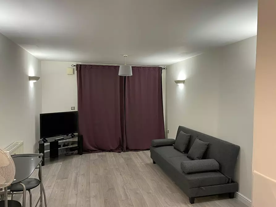 Immagine 4 di Appartamento in affitto  in Sumner Road a Camberwell
