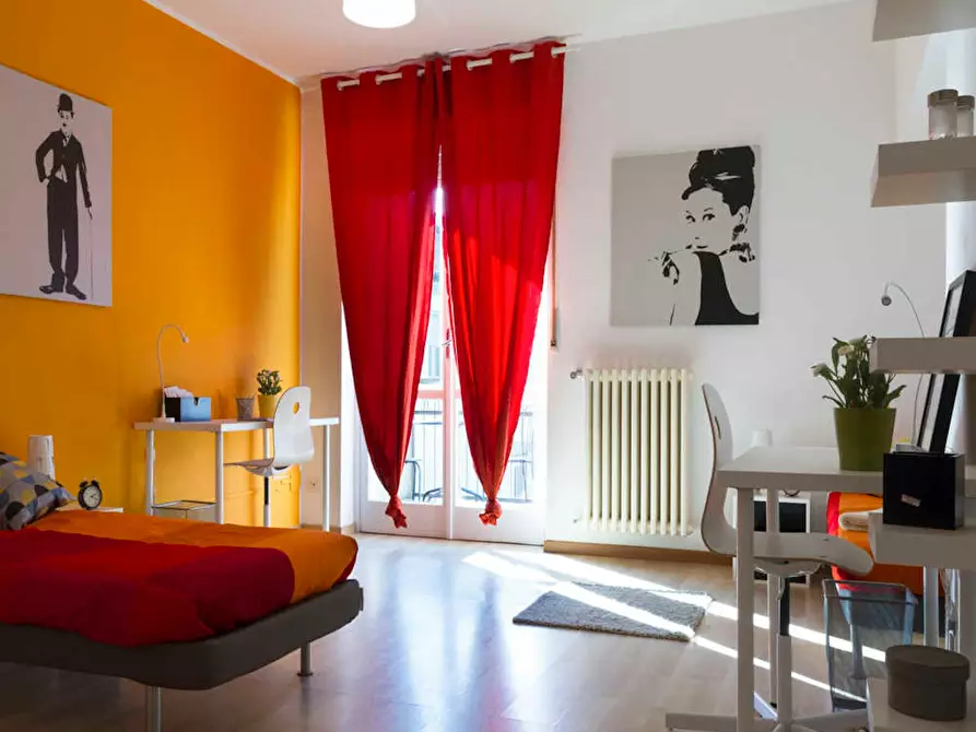 Immagine 5 di Camera in affitto  in Via Lucca a Milano
