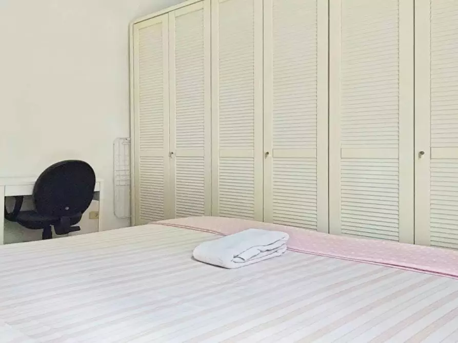 Immagine 3 di Camera in affitto  in Via Monzambano a Milano