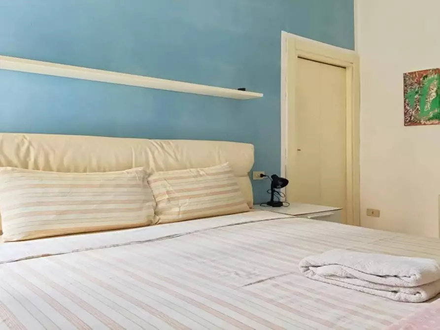 Immagine 4 di Camera in affitto  in Via Monzambano a Milano